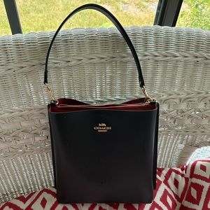 Coach Mollie Bucket Bag, Beautiful, gently used.